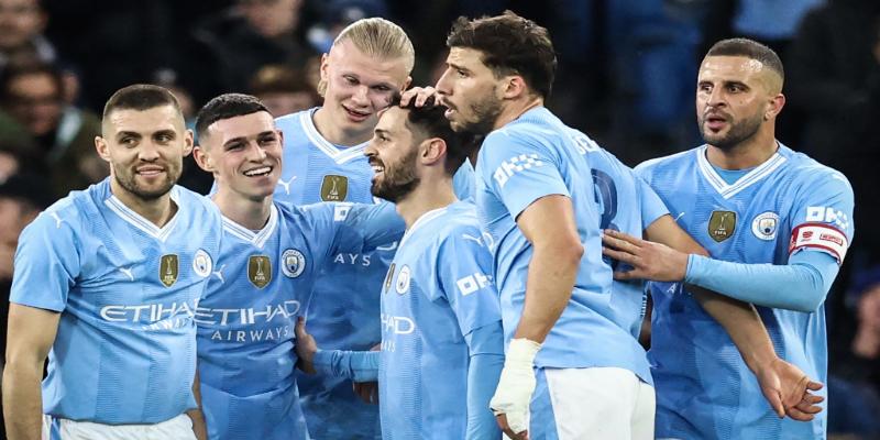 Man City đối đầu kịch tính với Chelsea